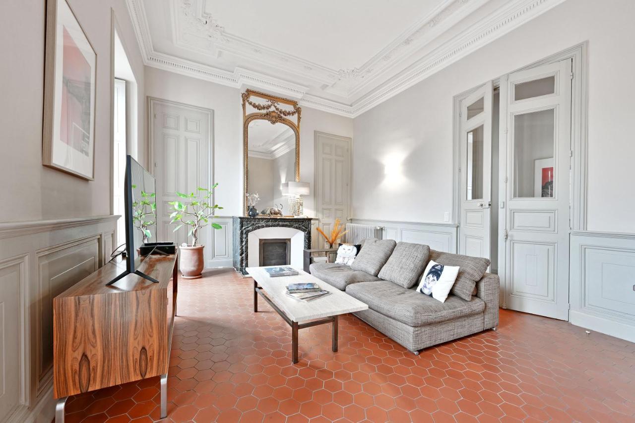 Appartamento Le Vieux Sextier - Ac Clim - Lumineux - Wifi - Hypercentre Avignone Esterno foto