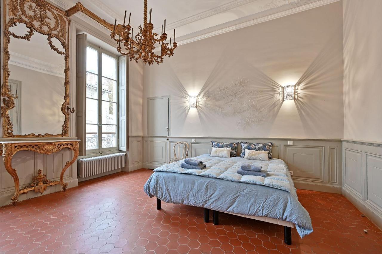 Appartamento Le Vieux Sextier - Ac Clim - Lumineux - Wifi - Hypercentre Avignone Esterno foto