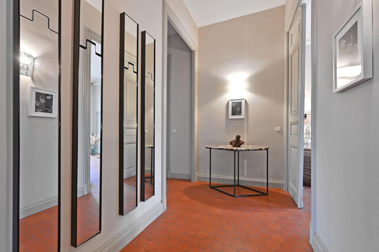 Appartamento Le Vieux Sextier - Ac Clim - Lumineux - Wifi - Hypercentre Avignone Esterno foto