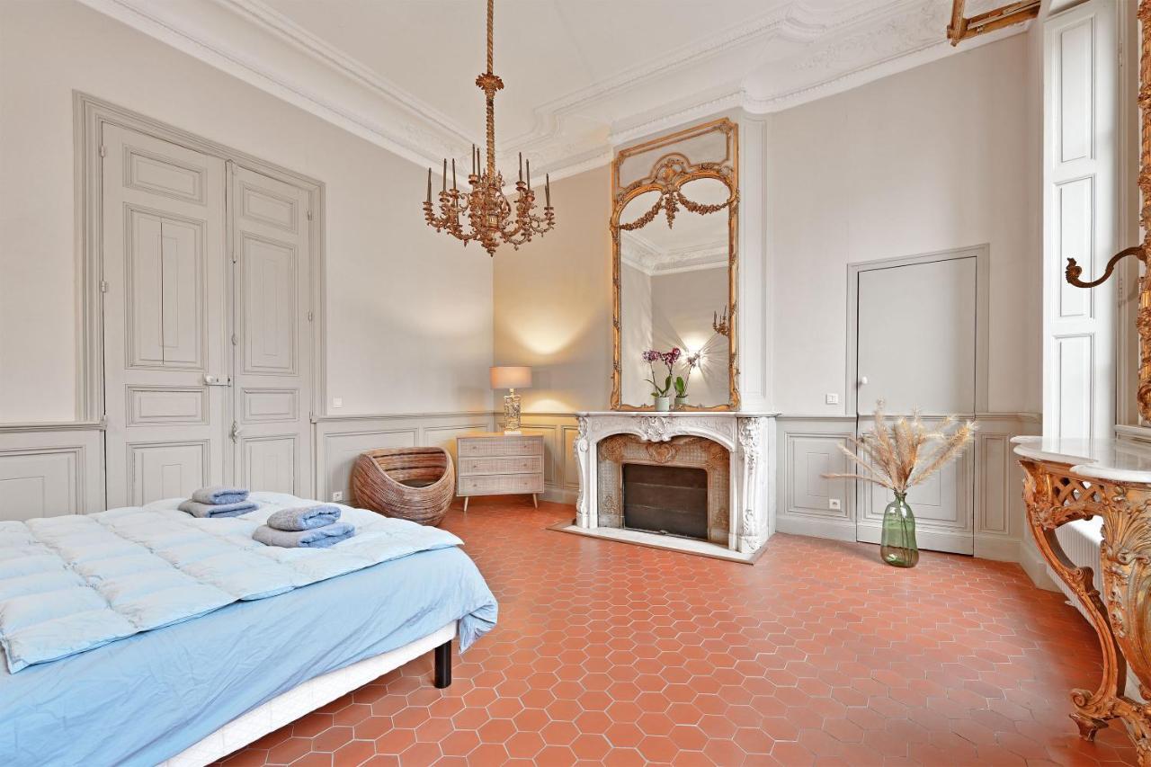 Appartamento Le Vieux Sextier - Ac Clim - Lumineux - Wifi - Hypercentre Avignone Esterno foto